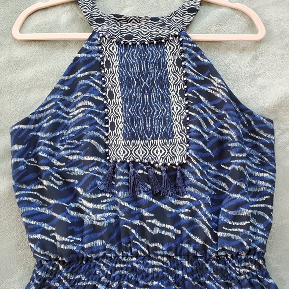 Like new WHBM EMBELLISHED PRINTED MAXI DRESS - Picture 2 of 8